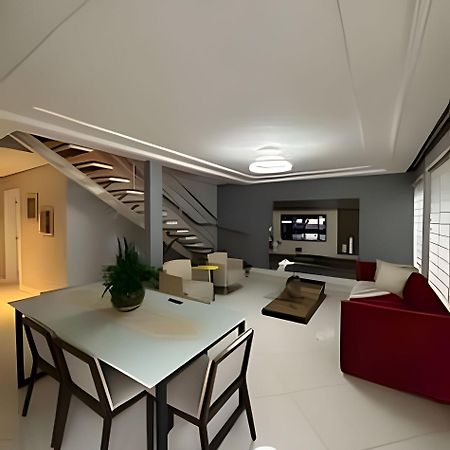 Sobrado Com 5 Suite 1 Quarto Piscina Churraqueira Ar Ate 20 Hospede Фос-ду-Іґуасу Екстер'єр фото