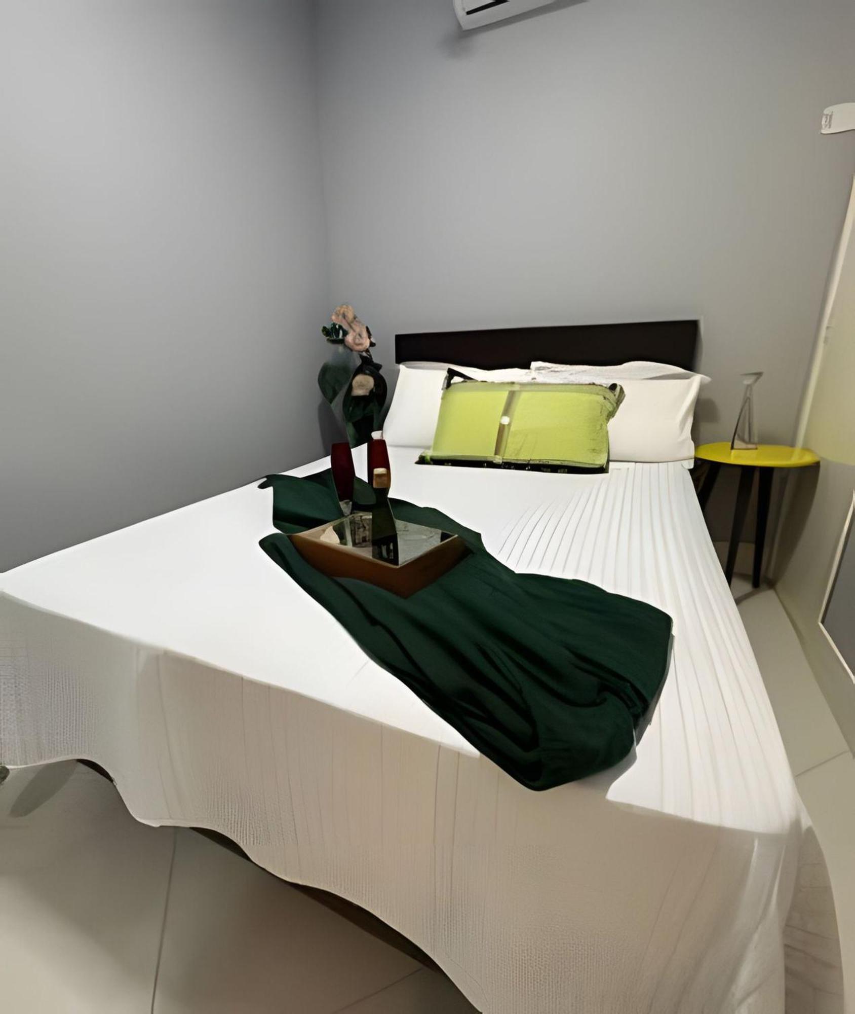 Sobrado Com 5 Suite 1 Quarto Piscina Churraqueira Ar Ate 20 Hospede Фос-ду-Іґуасу Екстер'єр фото