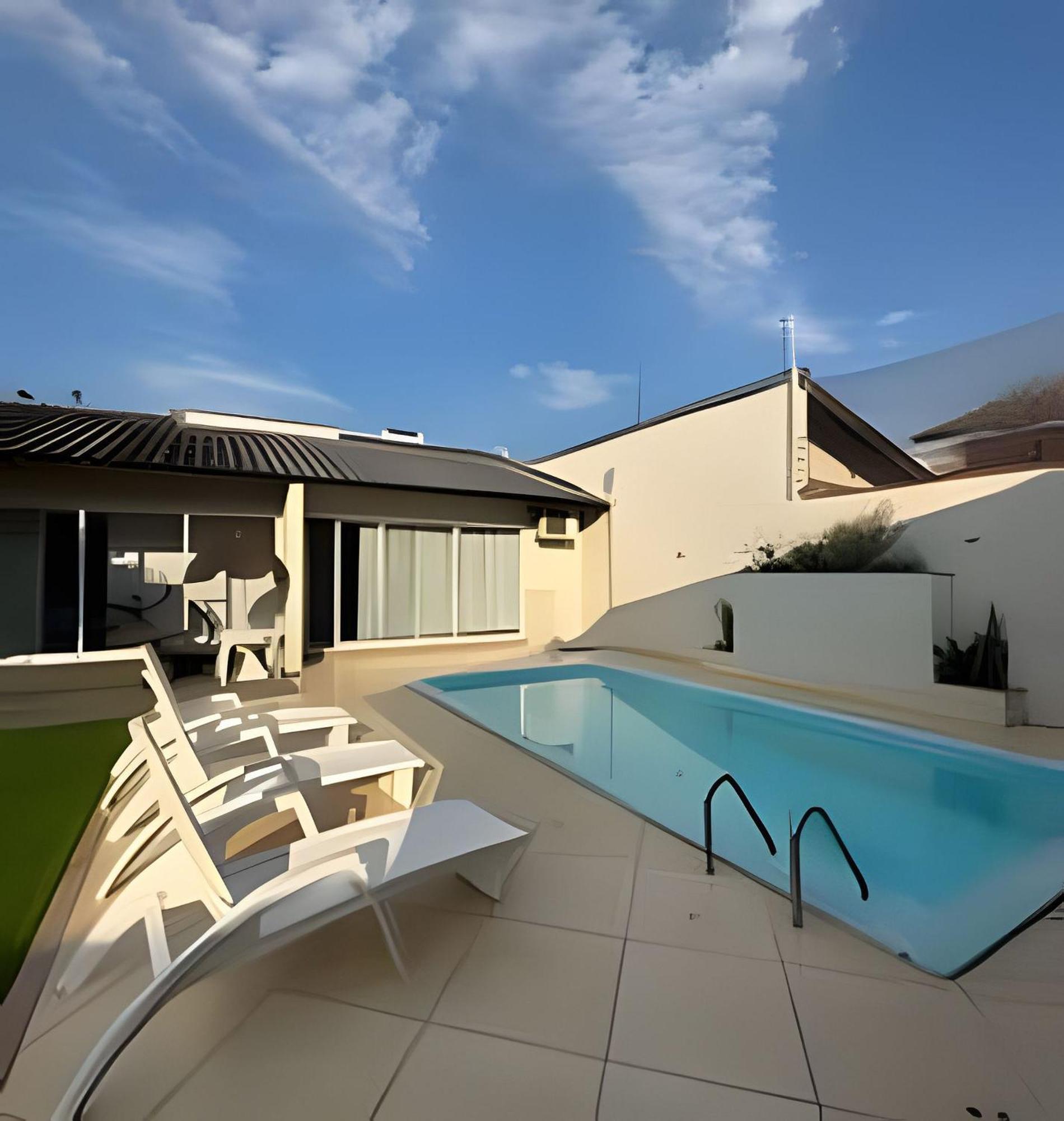 Sobrado Com 5 Suite 1 Quarto Piscina Churraqueira Ar Ate 20 Hospede Фос-ду-Іґуасу Екстер'єр фото